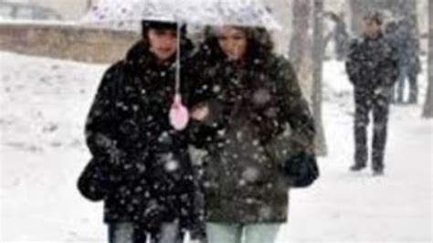 İ­s­t­a­n­b­u­l­­d­a­ ­b­a­z­ı­ ­ü­n­i­v­e­r­s­i­t­e­l­e­r­ ­y­a­r­ı­n­ ­k­a­r­ ­t­a­t­i­l­i­ ­y­a­p­a­c­a­k­